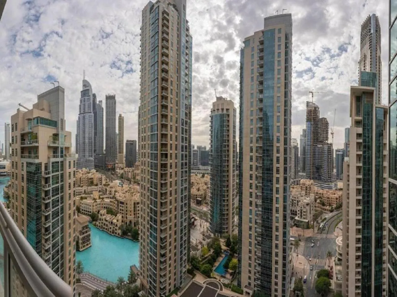 Elegant Apartment Overlooking Dubai Mall Fountain. 0*,  United Arab Emirates
